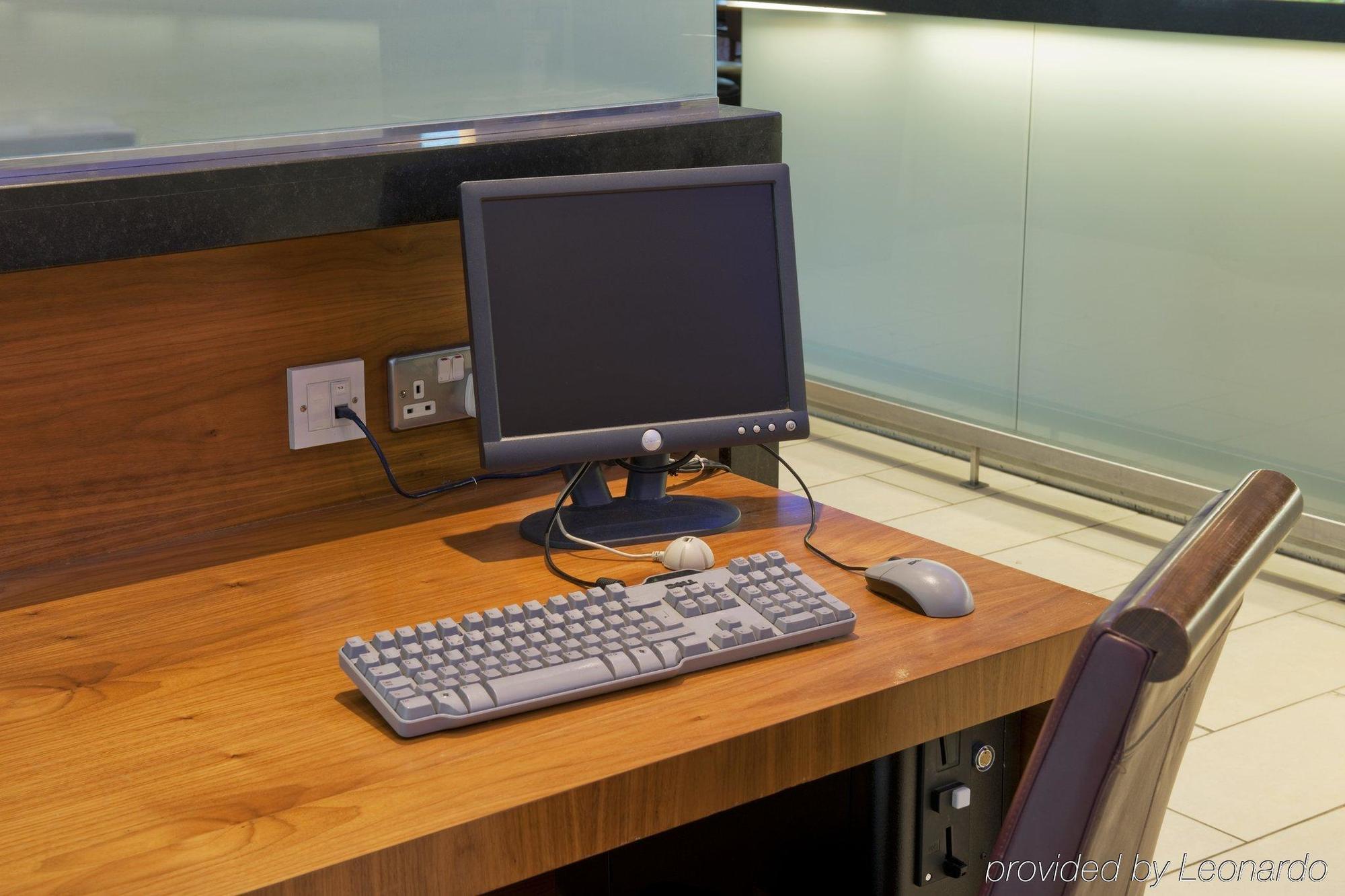 Express Centre By Ihg Отель Ньюкасл-апон-Тайн