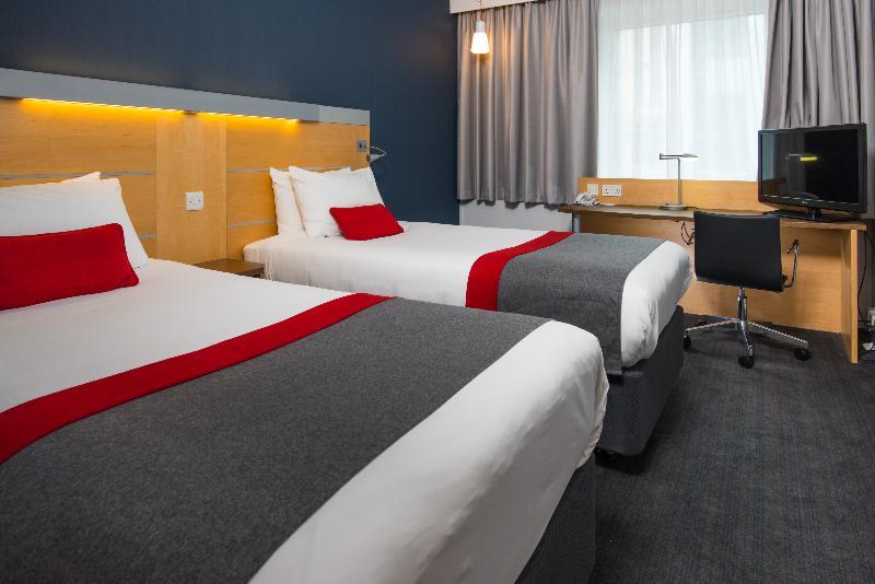 Express Centre By Ihg Отель