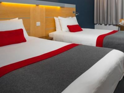 Отель Express Centre By Ihg Ньюкасл-апон-Тайн